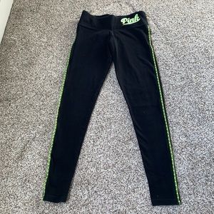 Black leggings